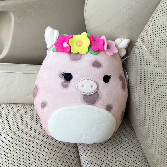 Squishmallows NWT 7.5” Aquitaine the Pig Squishmallow - Picture 2 of 4